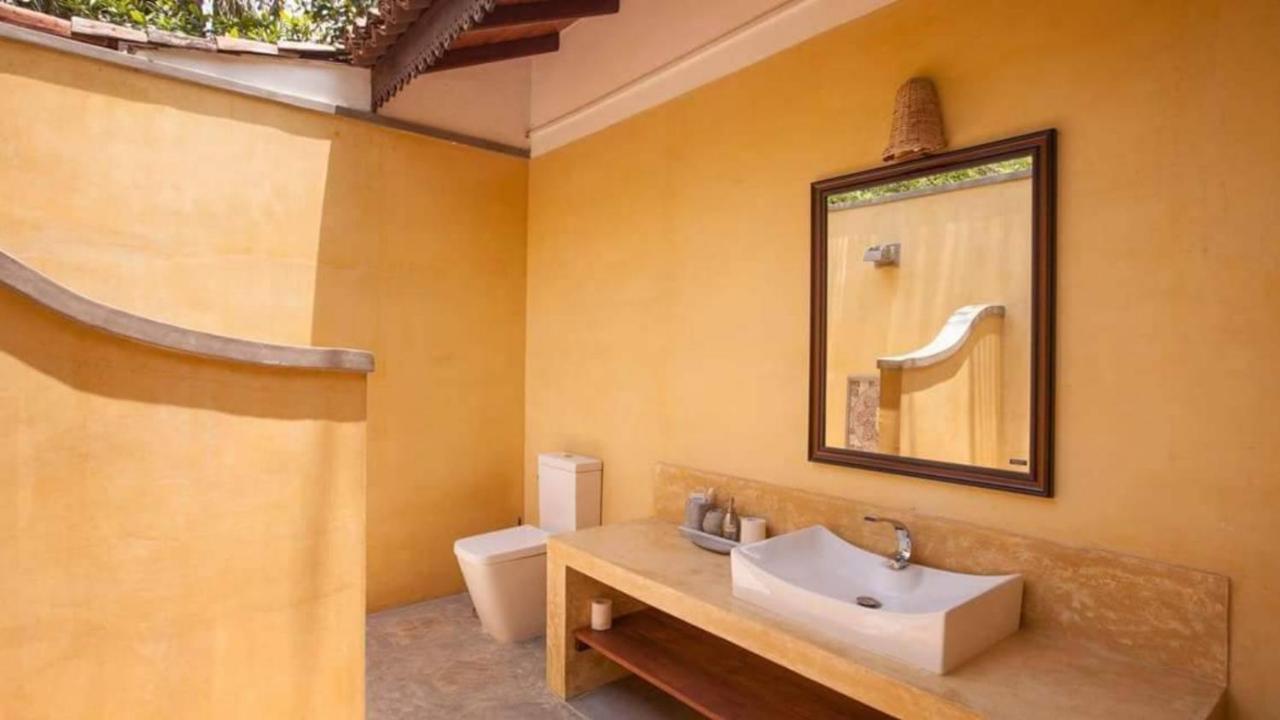 Birds Paradise Cabanas Unawatuna Exteriör bild
